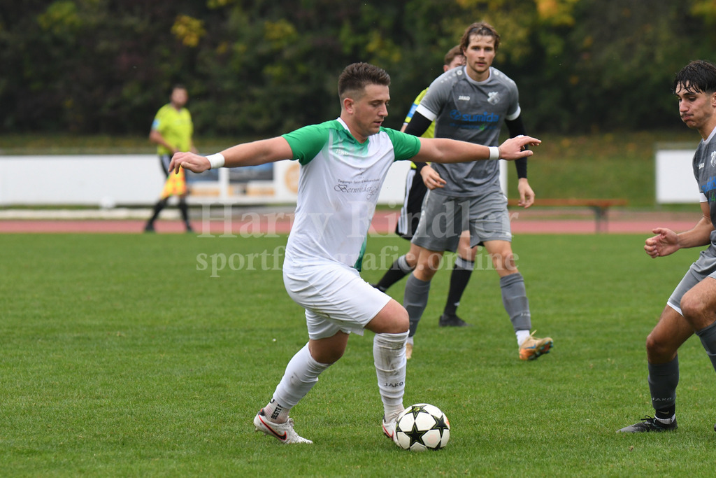 SpVgg GW Deggendorf : FC Obernzell-Erlau | Jure Matic (SpVgg GW Deggendorf #22) - Realisiert mit Pictrs.com