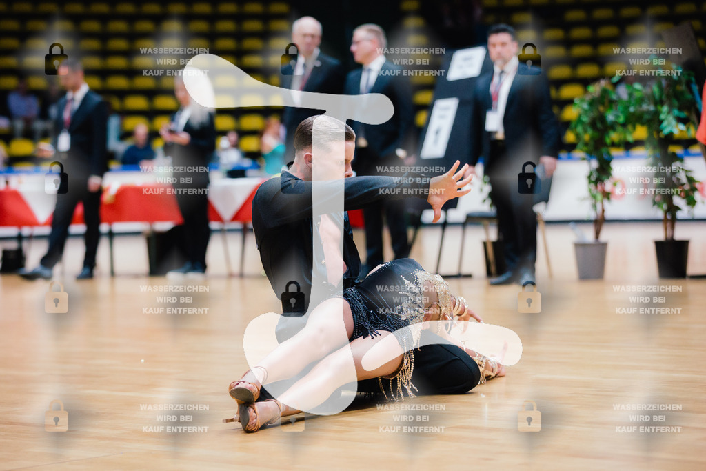Hessen Tanzt WDSF Open Youth Latin 4th (19) Kiril Alexander Denius _ Jana Milicevic (TD Tanzsportclub Düsseldorf Rot-Weiß)-2025-05-17-2806 | Webshop for digital downloads and prints of dance sport, event & show photographer Julian Link - Realisiert mit Pictrs.com
