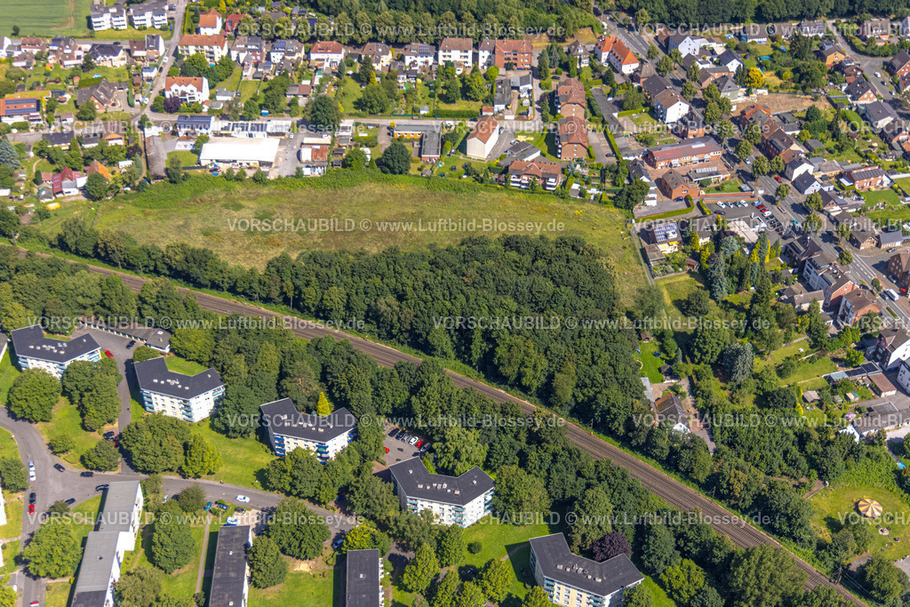 Hamm240705876 | Luftbild, Wiesenfläche und Waldstück In der Wöste, an der Bahnlinie, Stadtbezirk Heessen, Hamm, Ruhrgebiet, Nordrhein-Westfalen, Deutschland