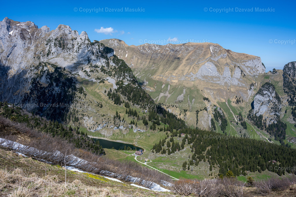 Fällensee | Ich fotografiere Landschaften, Produkte und erstelle für Sie Firmenportraits. Engagieren Sie mich für den nächsten Projekt. - Realisiert mit Pictrs.com