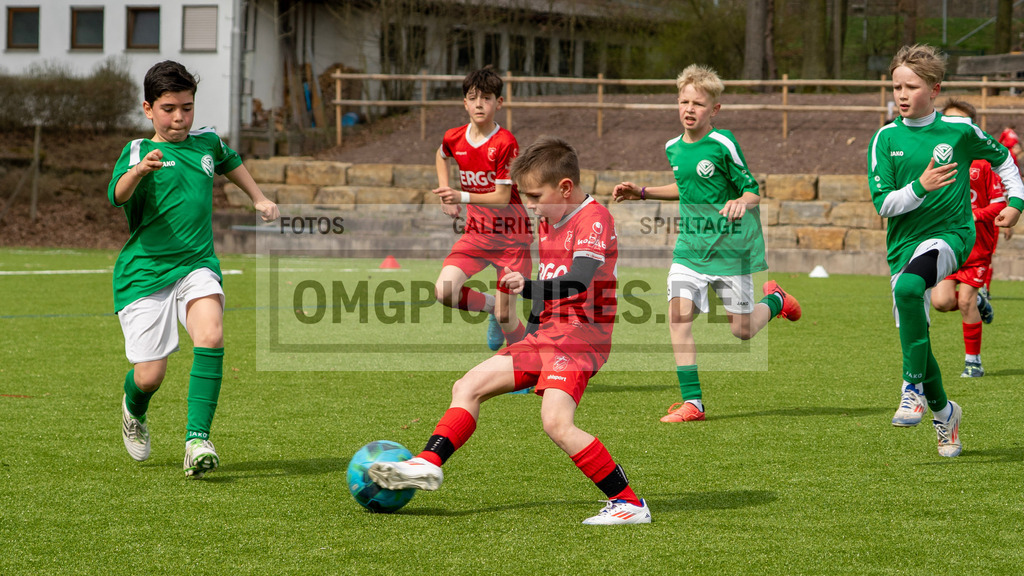 _OMG5718 | www.omgpictures.de, Sportfotograf, Verein, Fotograf, Baden Württemberg, Stuttgart, Heilbronn, omgpictures, Spieltag,  - Realisiert mit Pictrs.com