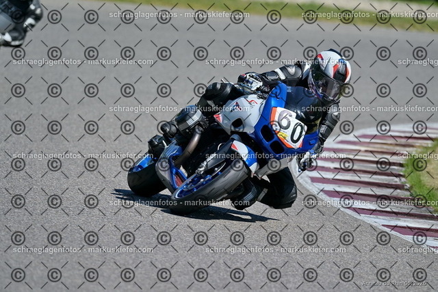 26BT01-1013 | 060 - Realisiert mit Pictrs.com