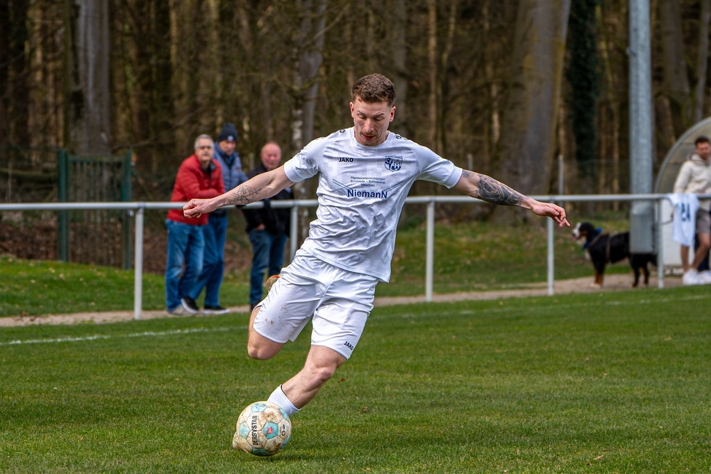 Fußball I Herren I Saison 2025-2026 I Halbfinale Kreispokal VEC I  BW Langförden - TV Dinklage II I 18827 | jns.sportfotos - Realisiert mit Pictrs.com