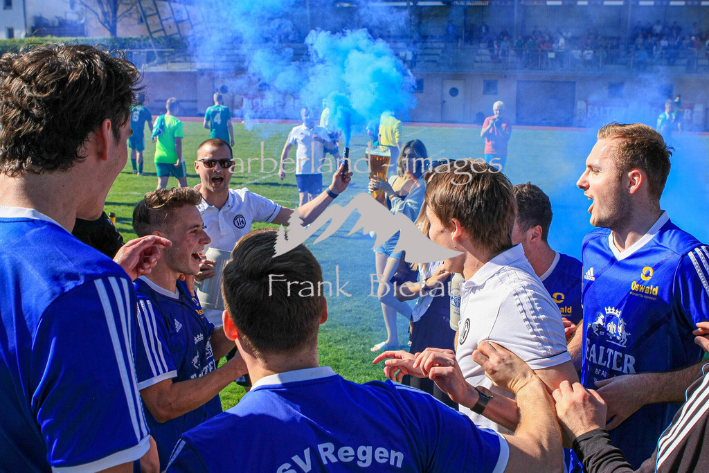 993T0274 | Medien- Sport- Entertainmentfotos