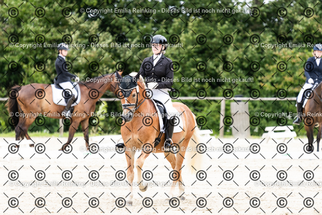 CL5A3099 | Emilia Reinking Fotografie - Realisiert mit Pictrs.com