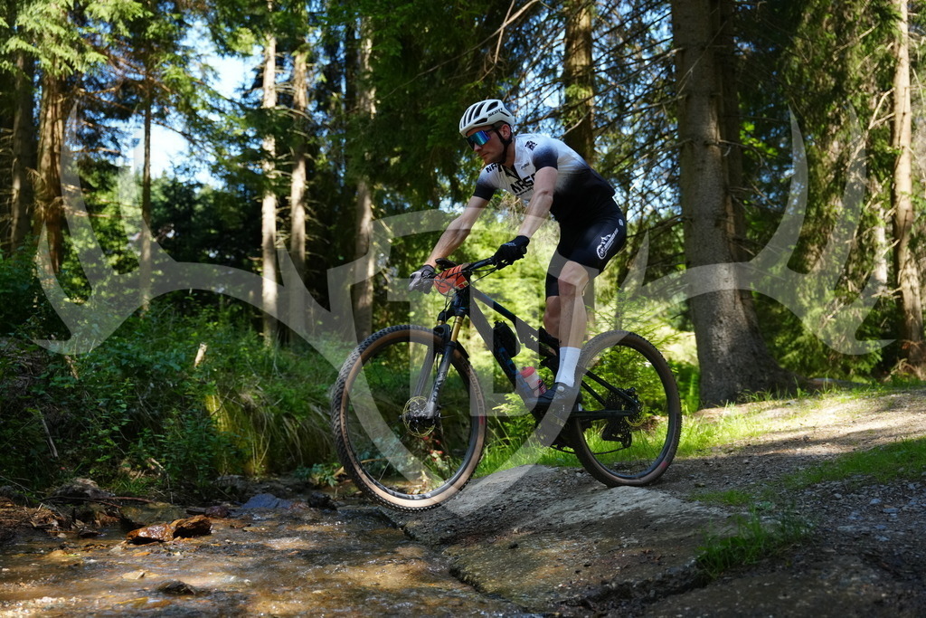 FC101629 | Fotogalerie der Treibjagd im Dunkelwald - Dein MTB Etappenrennen im Erzgebirge - Realisiert mit Pictrs.com