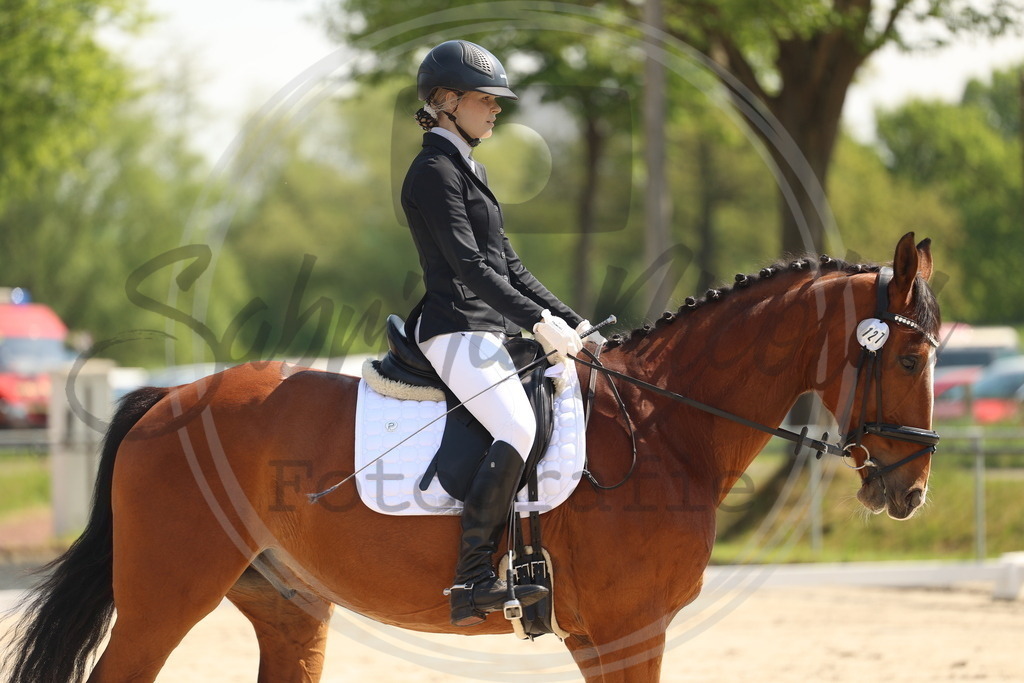 994A7076 | sabrinanicolaifotografie - Realisiert mit Pictrs.com