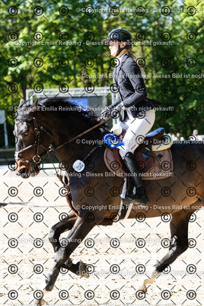 CL5A1744 | Emilia Reinking Fotografie - Realisiert mit Pictrs.com