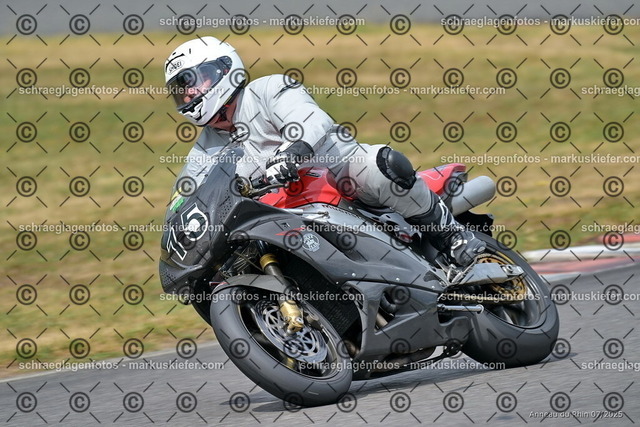 25bt05-1649 | markuskiefer.com - Realisiert mit Pictrs.com
