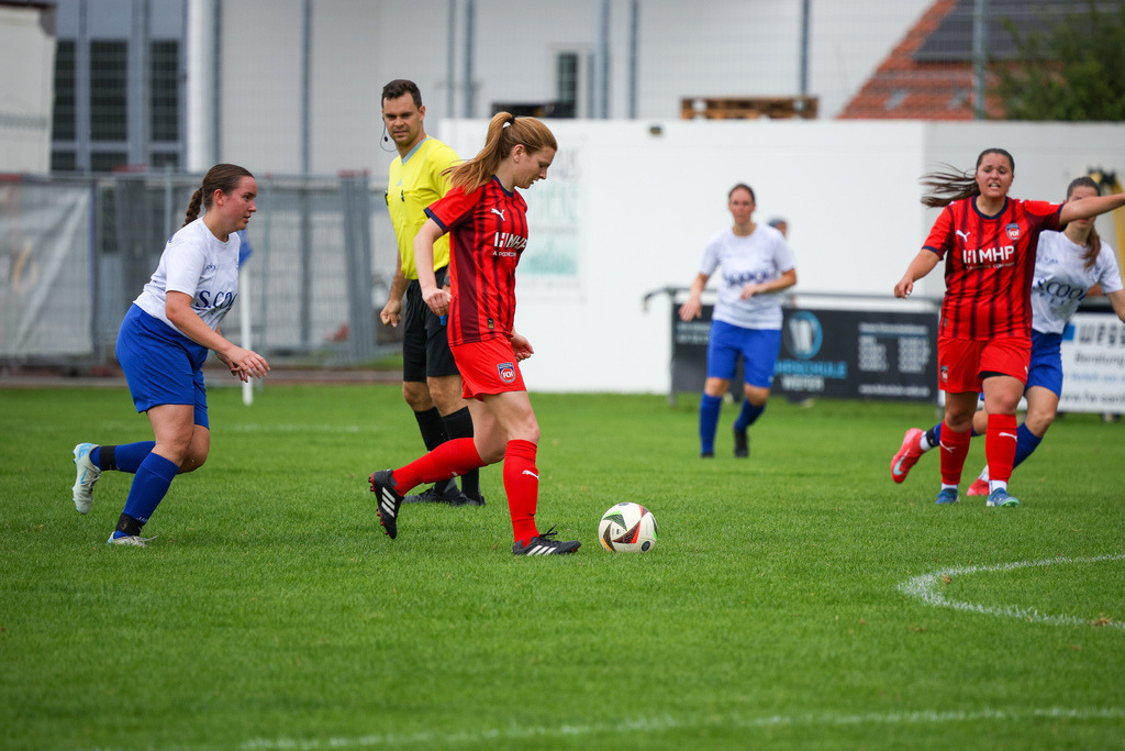 20250727_AHP-FCH_065 | Fotopresso – Sportfotografie in Heidenheim & Umgebung. Professionelle Sportfotografie für unvergessliche Momente. Dynamische Action-Shots, emotionale Szenen & hochwertige Bilder. - Realisiert mit Pictrs.com