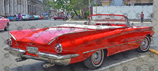 RGE_9462r | Amerikanischer Oldtimer in Havanna.   Fotograf: Ralf Gebhardt - Realisiert mit Pictrs.com