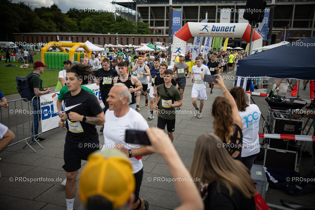 Stadionlauf Köln, 26.05.2024 | Impressionen von Stadionlauf Köln am 26.05.2024 rund um das RheinEnergie-Stadion in Koeln-Müngersdorf.