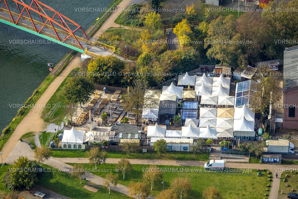 Herne241016012 | Luftbild, Künstlerzeche Unser Fritz 2/3, Steinmeister's Biergarten - Oskar am Kanal, Gastronomie und Sonnenschirme, an der Papageienbrücke, Unser Fritz, Herne, Ruhrgebiet, Nordrhein-Westfalen, Deutschland