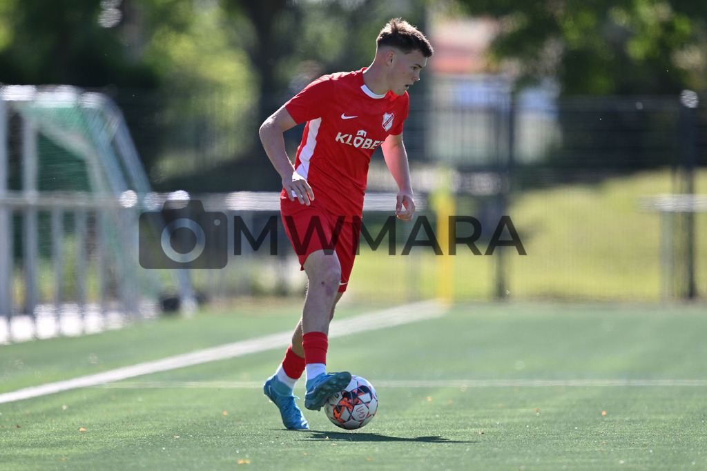 250511_EP__4264 | MWMARA - Realisiert mit Pictrs.com