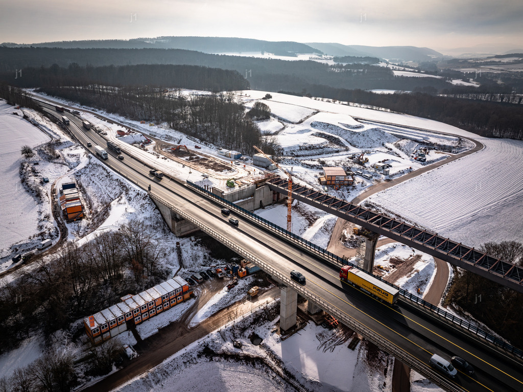 2026-02-04_Oberthulba_069 | Luftbild, Drohne, Multicopter, Bayern, Luftbilder, Luftbildshop, Jan R. Schäfer, aerialphotography, Abzüge, Luftaufnahmen, J1-Luftbild, J1-Fotografie und Luftbildservice, Würzburg, fineart, Abzüge, Drucke, Glasdruck - Realisiert mit Pictrs.com