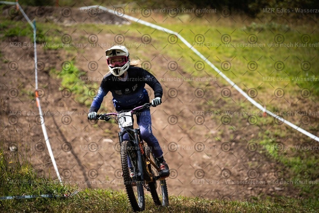 x-057 | mzredits - Realisiert mit Pictrs.com