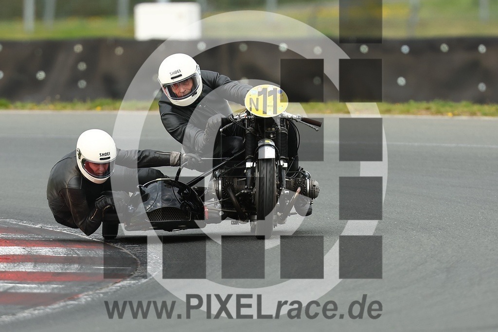0n11-20260418_01310 | Schöne Erinnerungen an spannende Momente - das festzuhalten ist unser Job. PIXELrace.de ist seit 2003 auf den Rennstrecken Europas unterwegs um die Action draußen beim Fahren und die wunderbare Stimmung imm Fahrerlager für euch einzufangen.