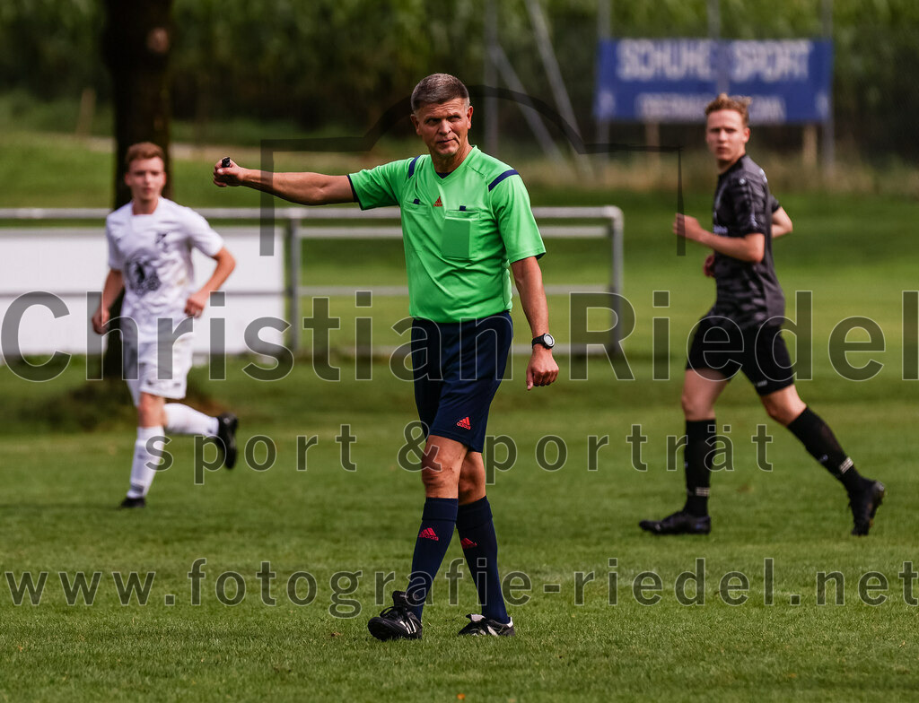 2023-08-27_046_TSV_Egmating_II_gegen_SG_Grasbrunn-Haar_II | Egmating, Deutschland, 27.08.2023:
Fußball, B-Klasse 2023 / 2024, 2. Spieltag, TSV Egmating II gegen (SG) Grasbrunn / Haar II, Endergebnis: 1:2

Schiedsrichter Christian Amann

Foto: Christian Riedel / fotografie-riedel.net