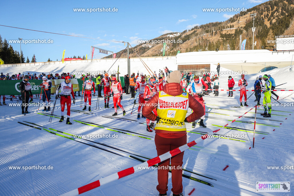 007A7286 | Dolomitenlauf 2025  #dolomitensport_lienz #dolomitenlauf #dolomitenlauf_lienz @dolomitenlauf #sportshot_your_pictrs @Sportshotphotography.  PhotoCredit:www.sportshot.de
