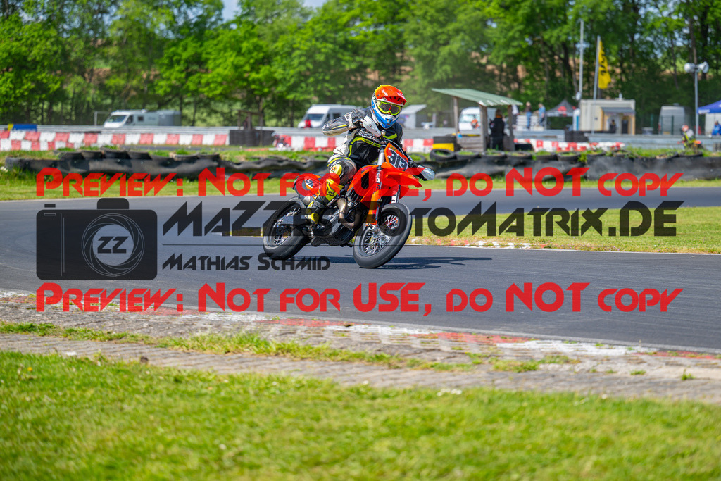 MaZZes-Fotomatrix-20260508-45765 | G4