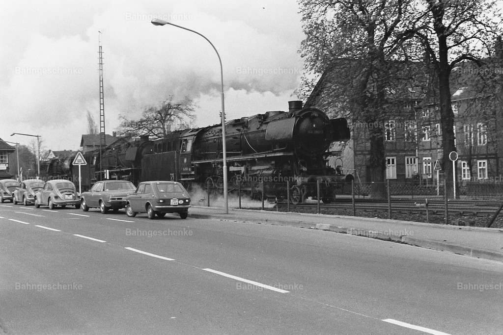 090_INDEX | Stöbern Sie durch einzigartige Aufnahmen und finden die perfekte Aufnahme für jeden Eisenbahnentheusiast! Stellen Sie sich aus einer Reihe von Möglichkeiten wie der Druck auf Leinwände, Fotoposter, Kalender oder Magnetfotos Ihr Geschenk zusammen