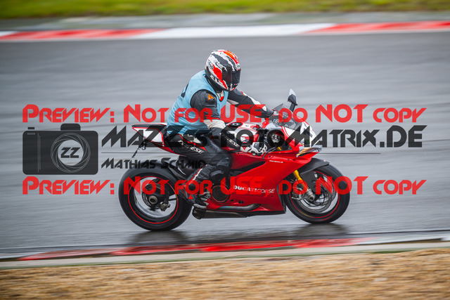 MaZZes_Fotomatrix_240518_6007705_2656 | ROOKIES