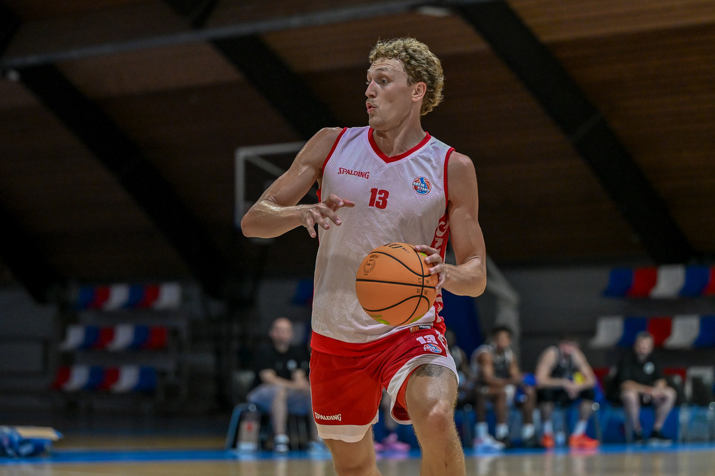 rsk_081 | Fotos von Basketballspielen aus dem Raum NRW fotografiert von Gero Mueller-Laschet und Daniel Schaefer - Realisiert mit Pictrs.com