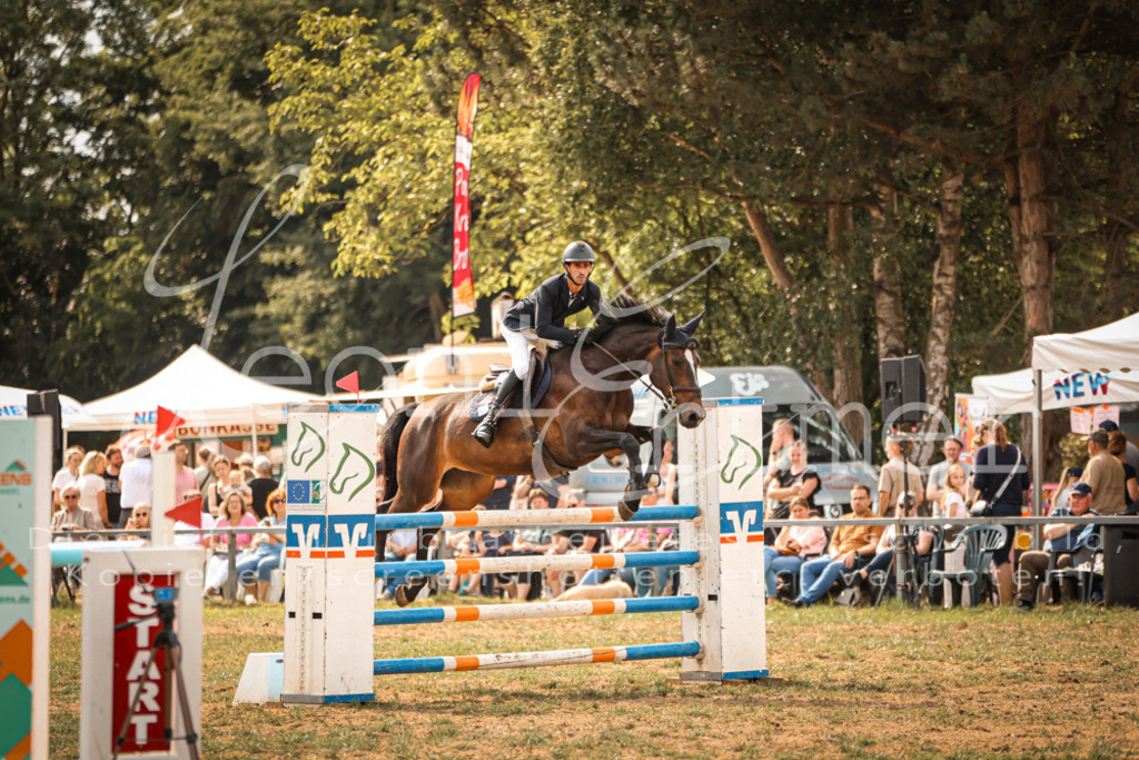 27.SoSpM00163 | Leoni Ertmer Photography - Realisiert mit Pictrs.com