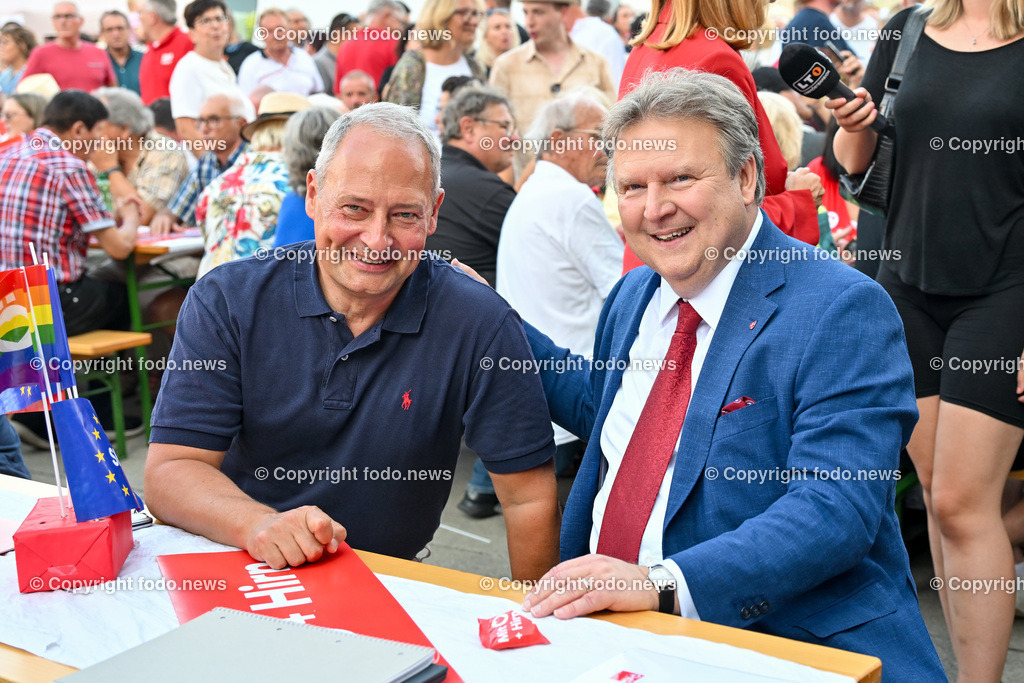 SPOe-Wahlkampfauftakt zur Nationalratswahl 2024_ 29.08.2024-25 | 29.08.2024, Linz, AUT, SPOE Wahlkampfauftakt zur Nationalratswahl 2024 in Linz im Bild Andreas Schieder (SP, Delegationsleiter der SPOe im EU-Parlament), Michael Ludwig (SP, Buergermeister der Stadt Wien)