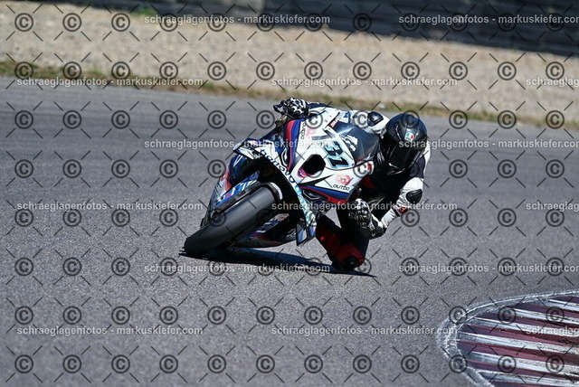26bt04-0404 | markuskiefer.com - Realisiert mit Pictrs.com
