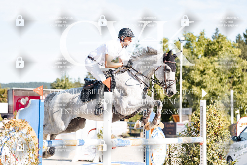 CK904420 | Turnierfotografie Pferdefotografie Trier Rheinland-Pfalz Pferdesport Reitsport Tierfotografie Sportfotografie Pferdevideo Pferdevideografie Equestrianvideography equestrianphotography  - Realisiert mit Pictrs.com