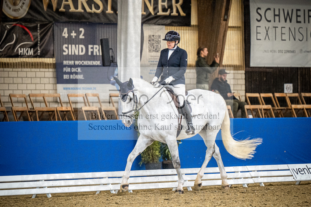 DOS_3117 | Entdecke hochwertige Reitturnierfotos von Foto Oger. Professionell, emotional und authentisch – jetzt Lieblingsmomente im Shop bestellen.Deutschlandweite Turnierfotografie. - Realisiert mit Pictrs.com