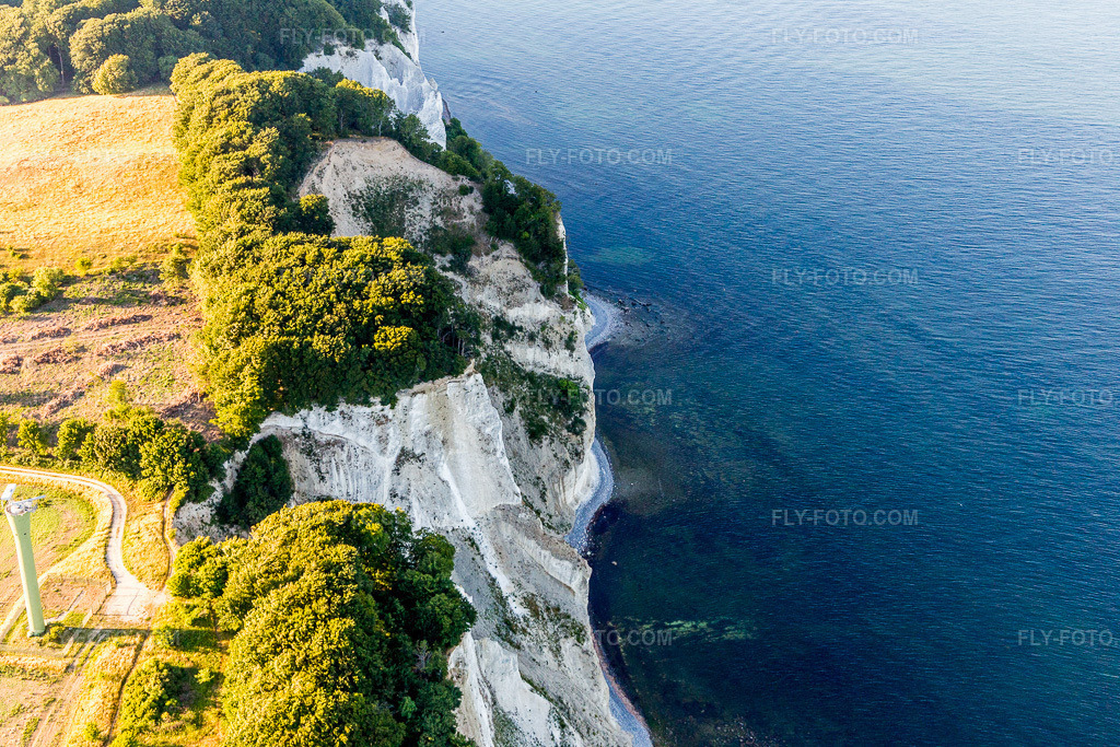 Aerial view: View of the town in Borre in the state Zealand, Denmark. – Photo: IMG_108577.jpg taken on 07/04/2018 by Werner Riehm/FLY-FOTO.com – Resolution of the original: 5472 x 3648 px