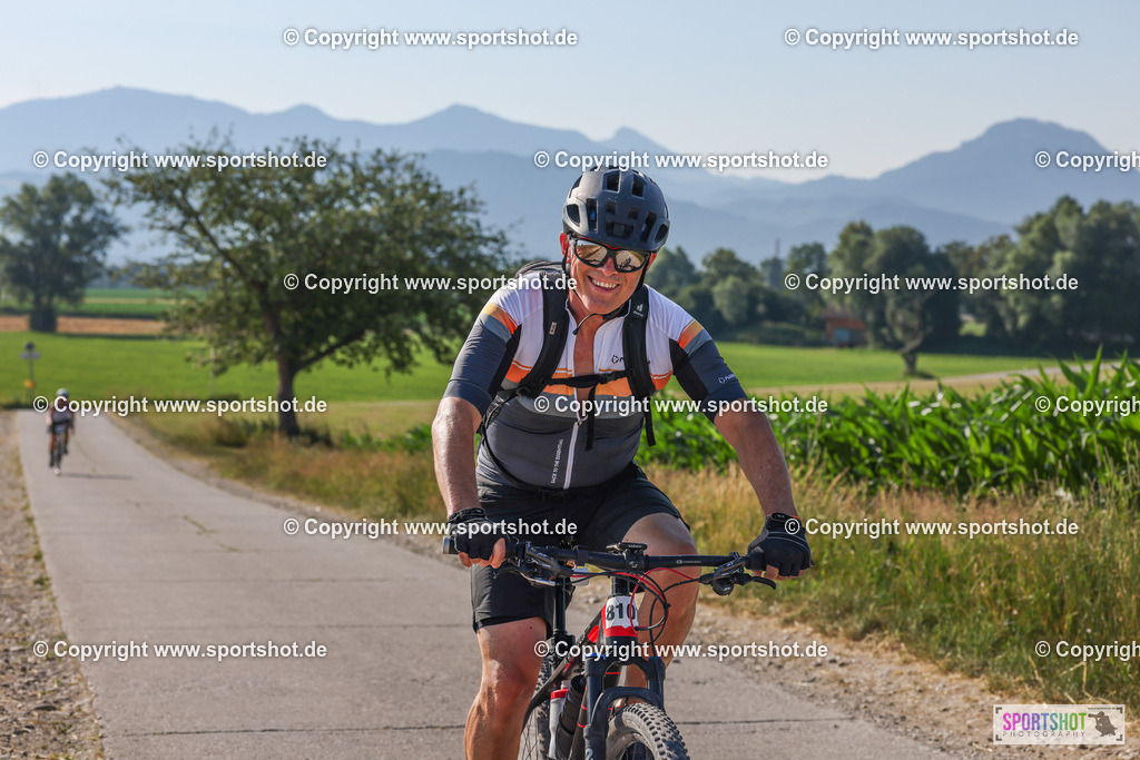 007A8528 | Rund um das Thema Sport-Event-Fotografie & individuelle Teilnehmerfotos. Jeder Teilnehmer wird fotografiert.