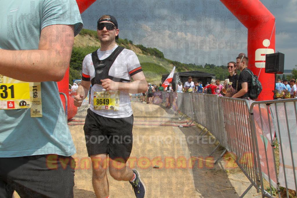 250614_1516_EV4_3251 | Sportfotografie im Rhein-Sieg Kreis, Köln, Bonn, NRW, Rheinland Pfalz, Hessen, etc. Unser Tätigkeitsfeld umfasst den Laufsport vom Volkslauf über den Marathon, Duathlon, Triathon bis zum Ultralauf wie Kölnpfad Ultra oder Schindertrail.