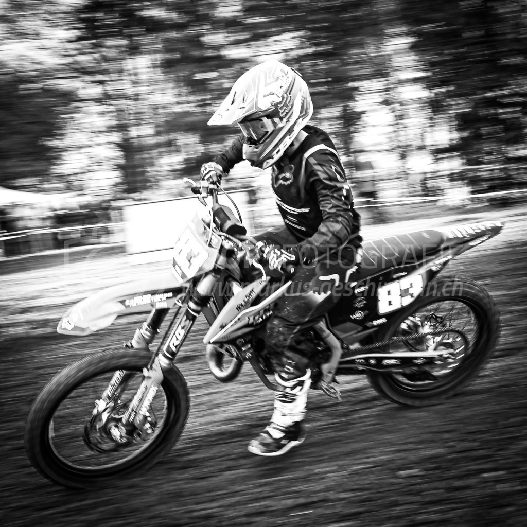 Motocross Schlatt bei Winterthur - 30. April 2023 | #83 Stefani Alice aus Cessey (FR) auf KTM in der Kategorie Swiss MX Women Cup am Motocross Schlatt bei Winterthur, 30. April 2023. 
Instagram: @mx_schlatt | @mc_wila | @sam_schweiz
Bild: Sportfotografie Markus Aeschimann | www.markus-aeschimann.ch - Realisiert mit Pictrs.com