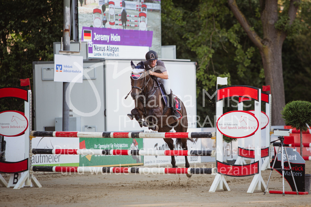 220825_Delbrueck_PonyTrophy-210 | Deine schönsten Turniermomente als professionelle Fotos! Entdecke hochwertige Pferdesport-Fotografie im Online-Shop. Jetzt Fotos finden & bestellen!