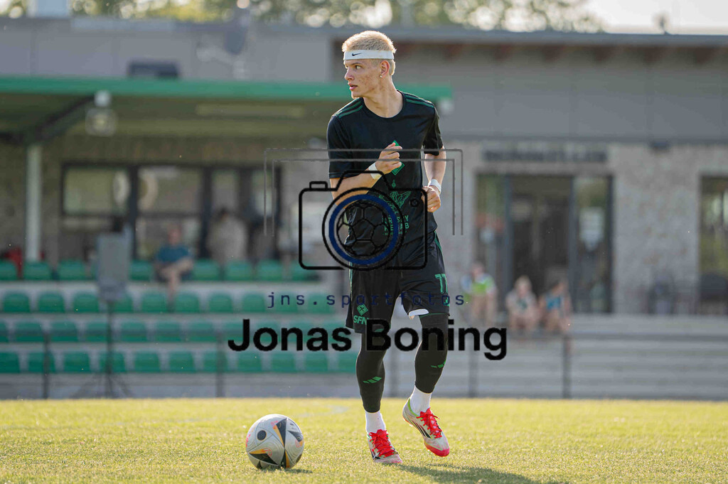 105 Jahre SFN Vechta I U19 Turnier I SFN Vechta - TuS Lutten - JSG ViLaBü I 26857 | jns.sportfotos - Realisiert mit Pictrs.com