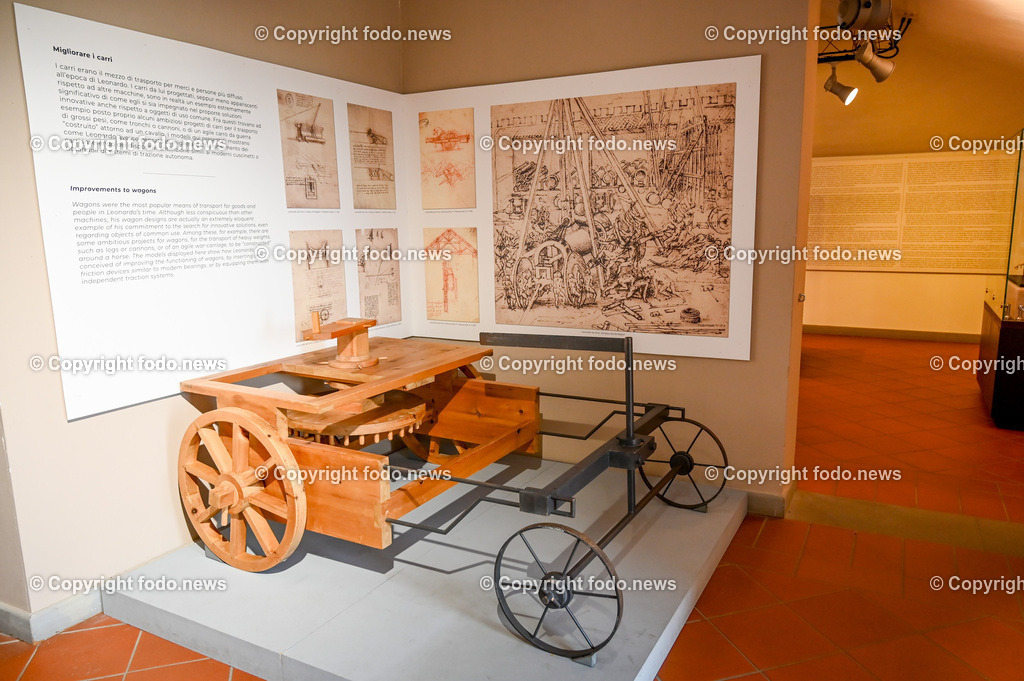 Italien_ Toskana_ Vinci_ 31.05.2024-72 | 31.05.2024, Italien, ITA, Toskana, Vinci im Bild Stadtansichten, Gebäude, Architektur, Touristen, Historisch, Souvenir, Altstadt, Museum, Statuen, Skulpturen, Leonardo Da Vinci, Castello dei Conti Guidi, Museo Leonardiano


Vinci ist eine italienische Gemeinde in der Metropolitanstadt Florenz, Region Toskana.
Quelle: Wikipedia
