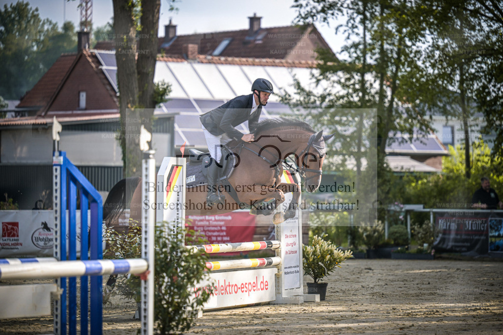 DOS_3964 | Entdecke hochwertige Reitturnierfotos von Foto Oger. Professionell, emotional und authentisch – jetzt Lieblingsmomente im Shop bestellen. - Realisiert mit Pictrs.com
