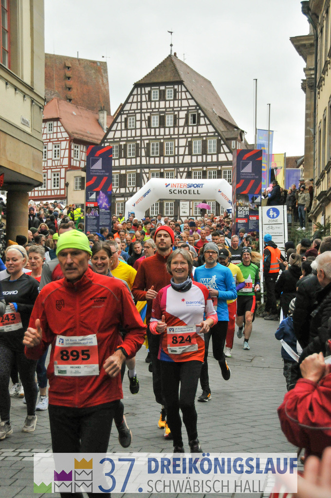 VR Bank Hauptlauf 10000m | 3 Koenigslauf 2023 - Realisiert mit Pictrs.com