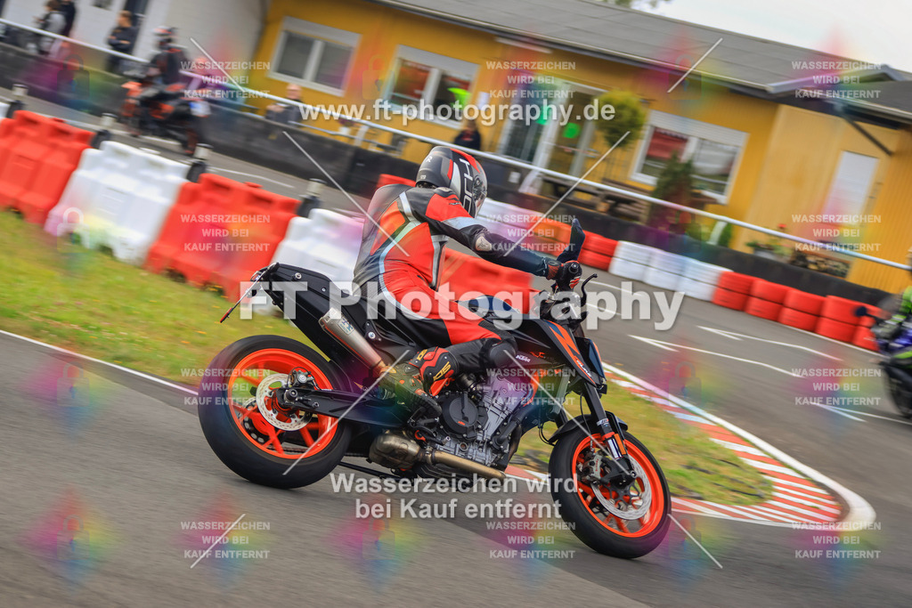 _DSK2010 | Hier findet Ihr Bilder von Touristenfahrten auf der Nürburgring Nordschleife oder von anderen Veranstaltungen die ich besucht habe. Viel Spass beim Durch Schauen 