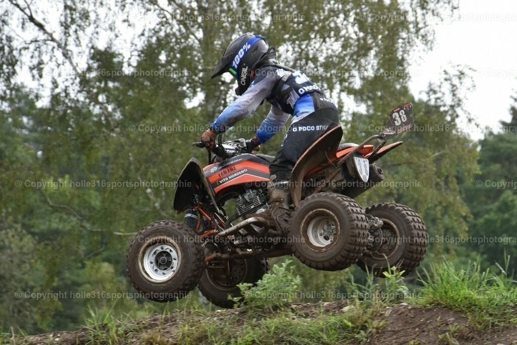 DSC_0605 (2) | Sportfotografie , Motorsport, Motoross, Reitsport, Mointainbike, Enduro,
Landschaft , Outdoor, Eventfotografie, Landschaft, Bilder online bestellen - Realisiert mit Pictrs.com