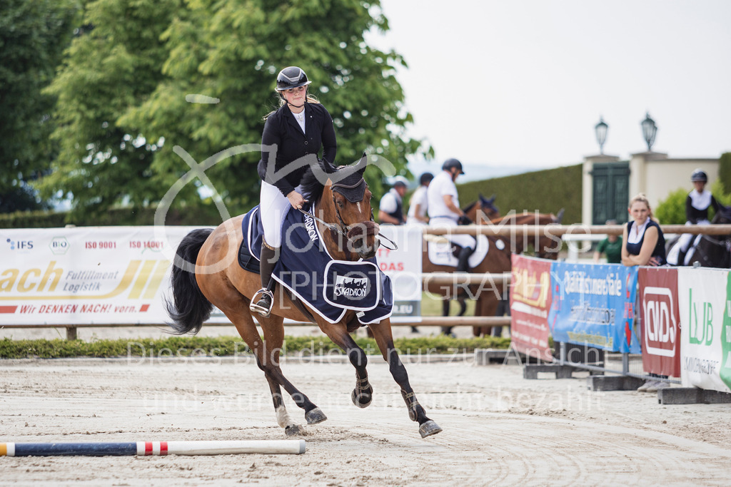 250531_MayDays_M2-SpringenmstAnf-835 | Deine schönsten Turniermomente als professionelle Fotos! Entdecke hochwertige Pferdesport-Fotografie im Online-Shop. Jetzt Fotos finden & bestellen!