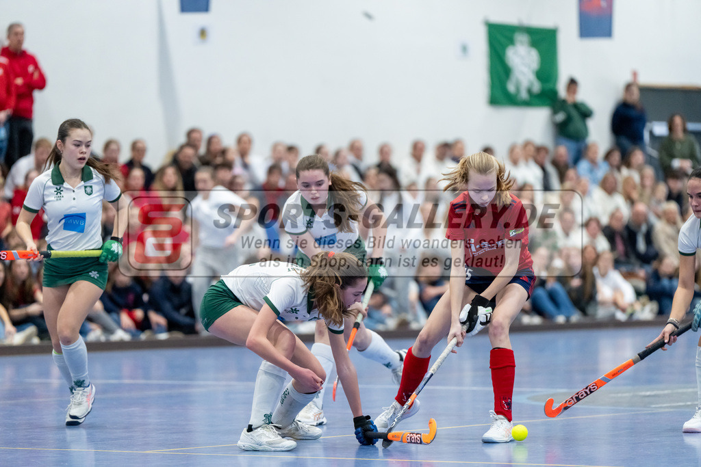 HK_20250223_103195 | Deutsche Meisterschaft wU14 Finale und Ehrungen am 23.2.2025 Düsseldorfer HC, Düsseldorf