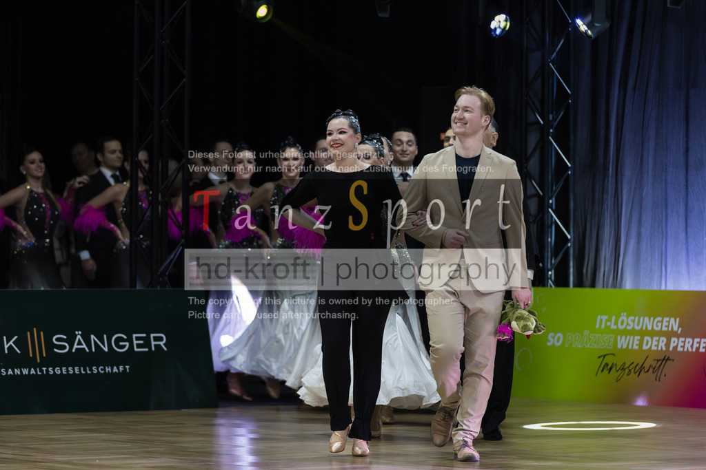 20260124_1BL_Std-Formationen_2897 | Tanzsportbilder, Standardtanz, Lateintanz, WDSF, DTV, LTVB, dancecomp, goc, hessen tanzt, blaues band der spree, walzer, tango, wiener walzer, slowfox, quickstepp, samba, rumba, cha-cha-cha, paso doble. jive, hd-kroft photography, turniertanzsport
