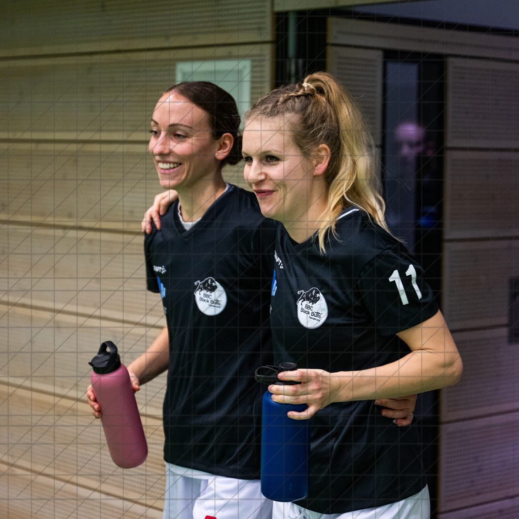 2. DBBL Nord 25/26 | Spieltag 08 | BBC Osnabrück vs. LionPride Braunschweig | 16.11.25: 2. DBBL Nord 25/26 | Spieltag 08 | BBC Osnabrück vs. LionPride Braunschweig / Osnabrück / Deutschland  //   CREDIT:www.bullenfotos.de, Martin König, Hörner Weg 40, D-49078 Osnabrück, +4917663732967 // Nutzung und Weitergabe nur zu den vereinbarten Zwecken. Presseanfragen an Ersteller. Alle Rechte beim Ersteller. Honorierung nach MFM. - Realisiert mit Pictrs.com