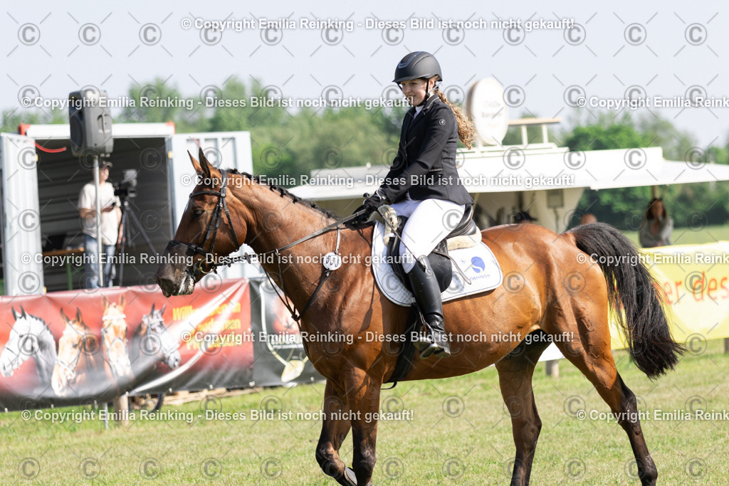 CL5A1445 | Emilia Reinking Fotografie - Realisiert mit Pictrs.com