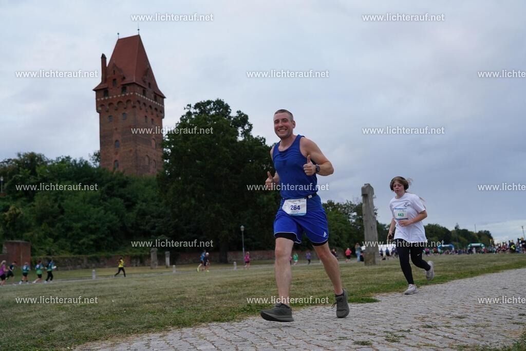 DSC05329 | Lichterlauf  - Realisiert mit Pictrs.com