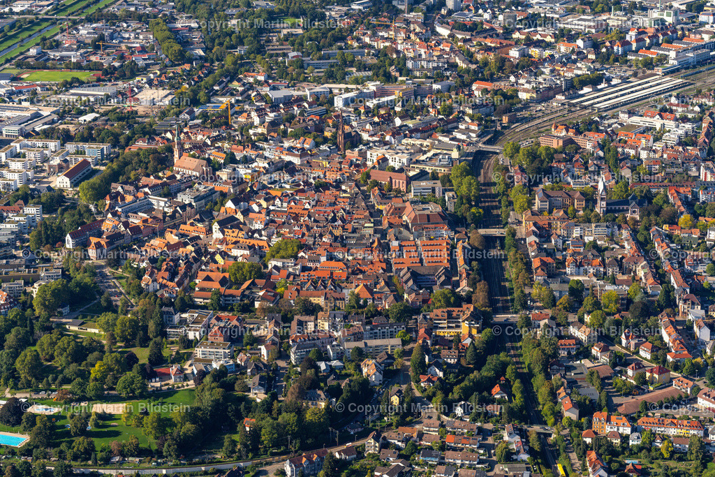 Offenburg Ortenau Ortenaukreis Stadtansicht  | Offenburg Ortenau Baden, Deutschland , Luftbild, Luftaufnahme, 
Stadtansichten 